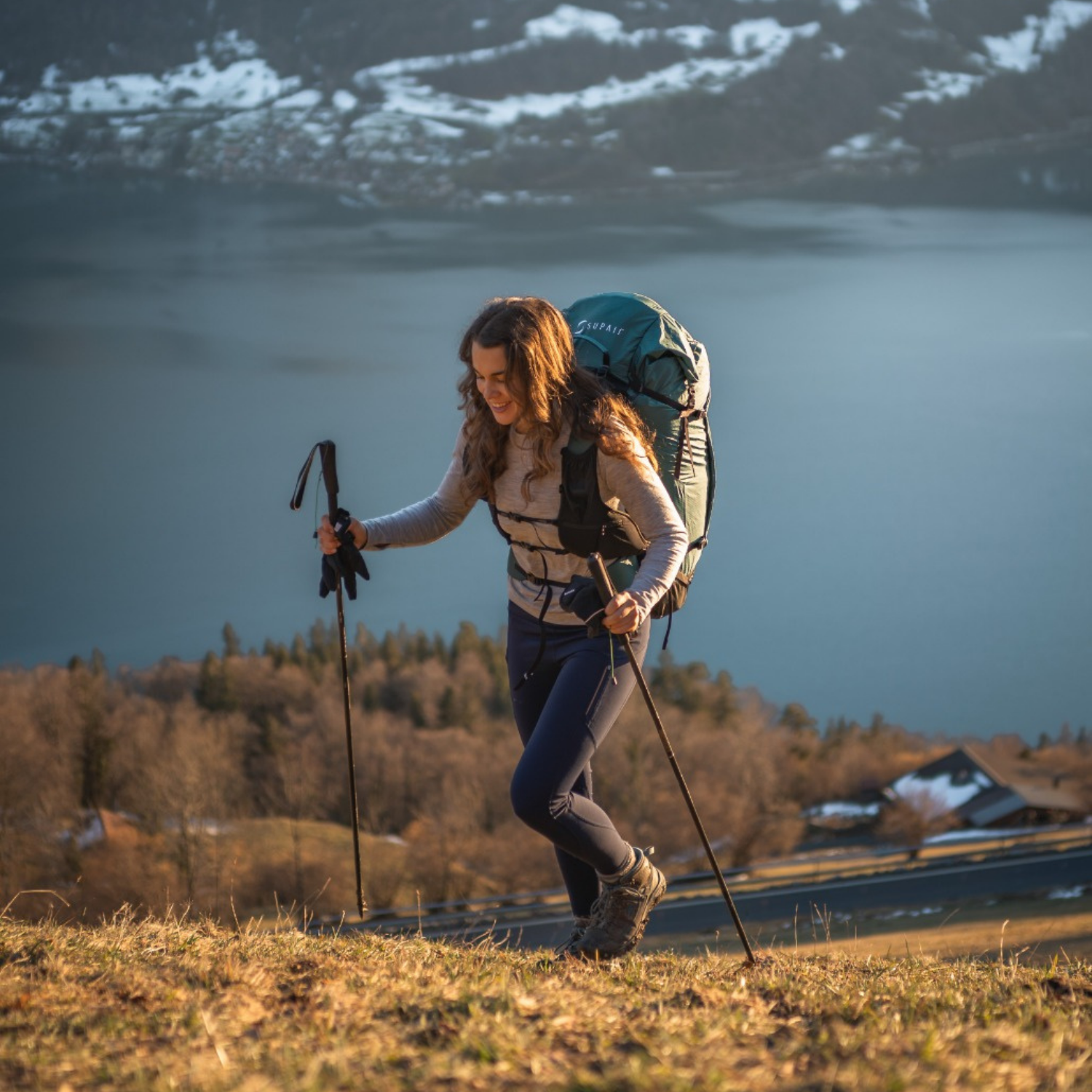 walking, flight and bivouac in paraglider