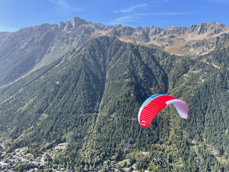flight in the Vallée Blanche to reach Chamonix by Leaf3