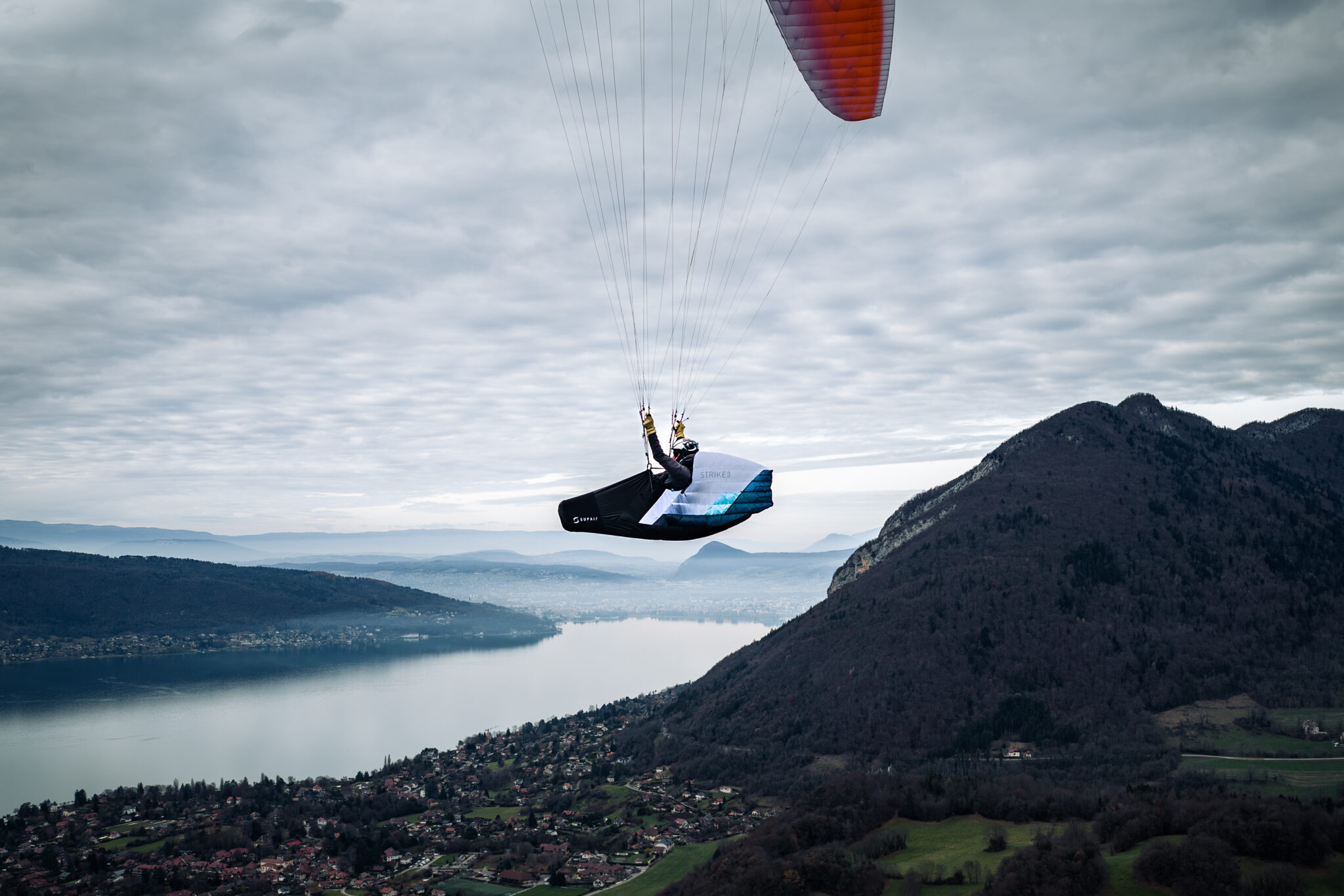 STRIKE 3 -sellette inspiration sur le la d'Annecy