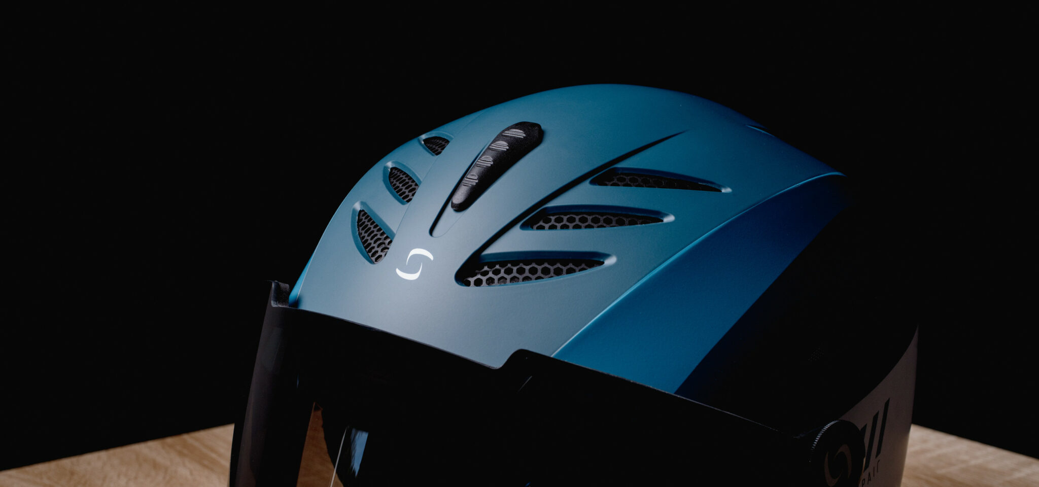 Casque SUPAIRVISOR Supair posé, visière baissée